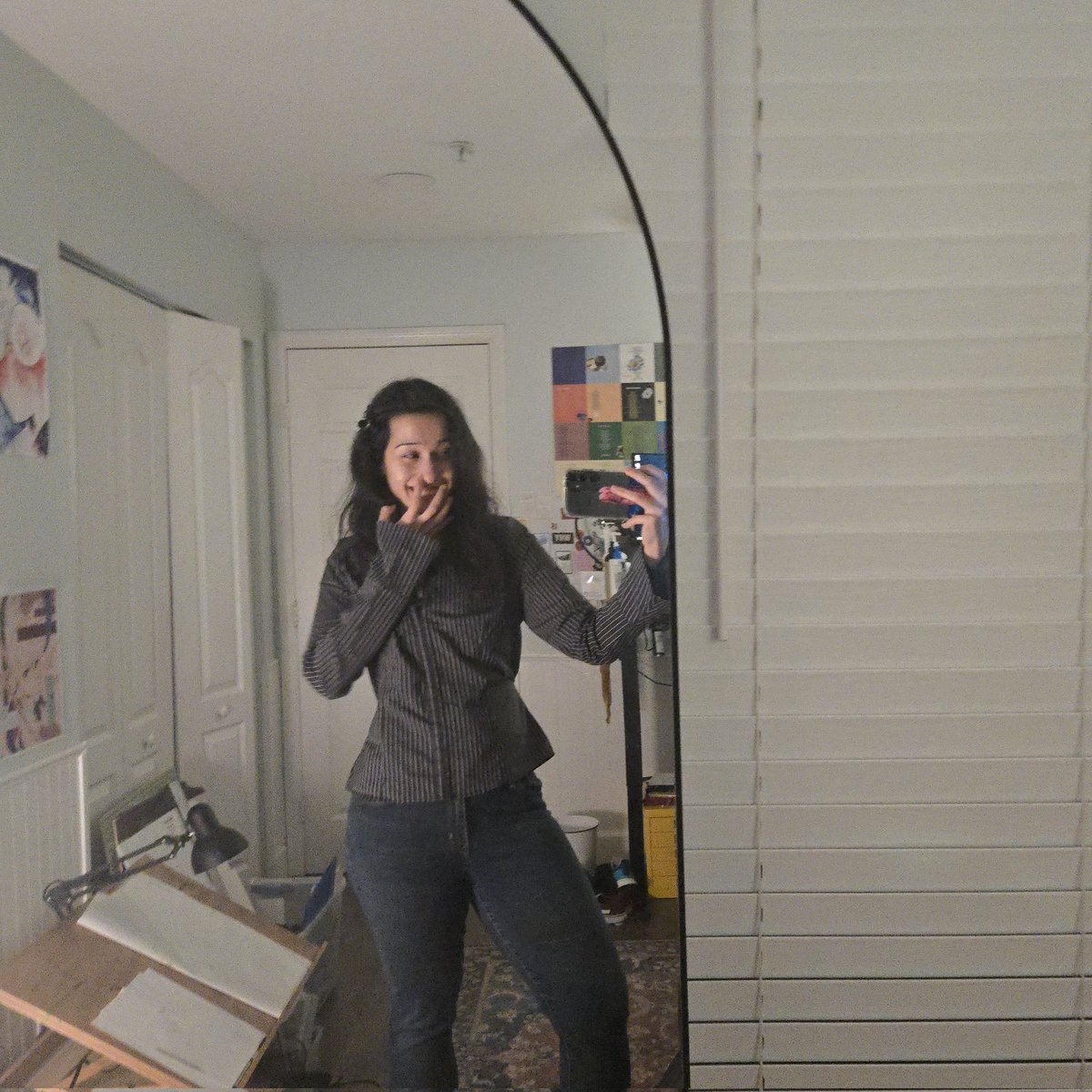 frankielamenta's tweet image. My mom got me the most flattering tops for christmas OMG #myfitchecksaregoingtorule #ihavetocleanmyroomfirstthough #ugh