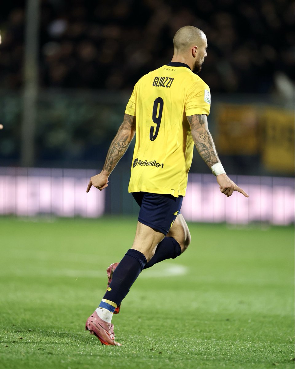 Modena_FC_1912's tweet photo. ๐ก๐ต๐คช #ModMon 1-0 | ๐๐๐๐ข๐ญ๐ญ๐โผ๏ธ
#DaiGialli #Modna https://t.co/vYl8VYZBdx