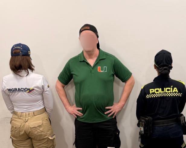 𝐋𝐚 𝐥𝐮𝐜𝐡𝐚 𝐜𝐨𝐧𝐭𝐫𝐚 𝐞𝐥 𝐭𝐮𝐫𝐢𝐬𝐦𝐨 𝐜𝐨𝐧 𝐟𝐢𝐧𝐞𝐬 𝐝𝐞 𝐞𝐱𝐩𝐥𝐨𝐭𝐚𝐜𝐢𝐨́𝐧  𝐬𝐞𝐱𝐮𝐚𝐥 𝐝𝐞𝐣𝐨́ 𝐦𝐚́𝐬 𝐝𝐞 𝟏𝟎𝟎 𝐞𝐱𝐭𝐫𝐚𝐧𝐣𝐞𝐫𝐨𝐬  𝐢𝐧𝐚𝐝𝐦𝐢𝐭𝐢𝐝𝐨𝐬 𝐩𝐨𝐫 𝐌𝐢𝐠𝐫𝐚𝐜𝐢𝐨́𝐧 𝐂𝐨𝐥𝐨𝐦𝐛𝐢𝐚. Lee el  comunicado aquí ...