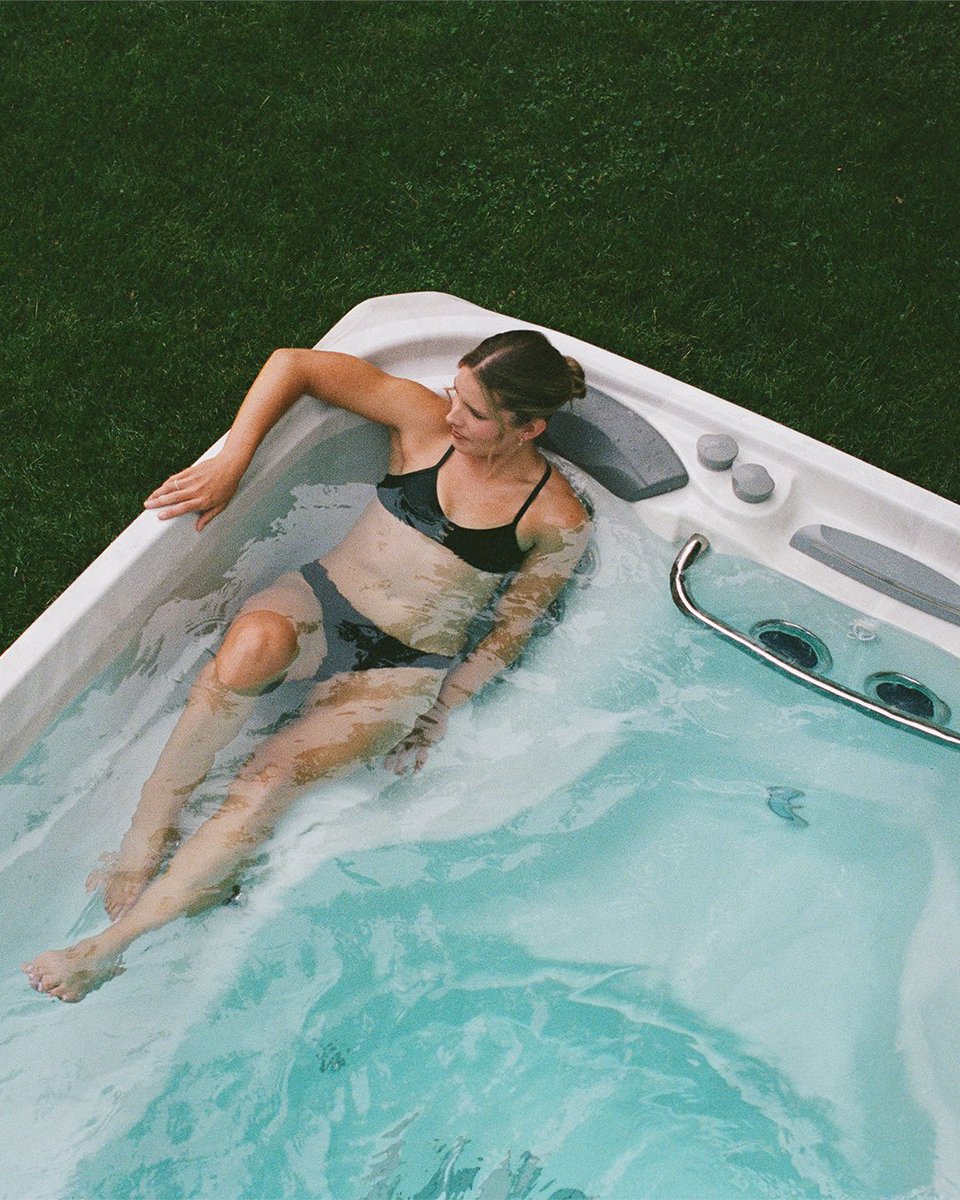 Sundance Spas tweet media