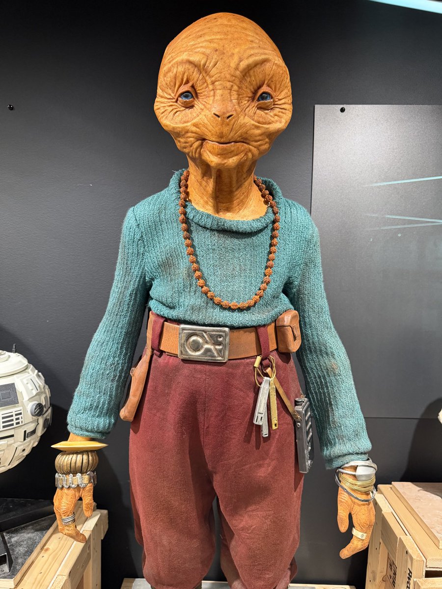 Industrial Light & Magic tweet media