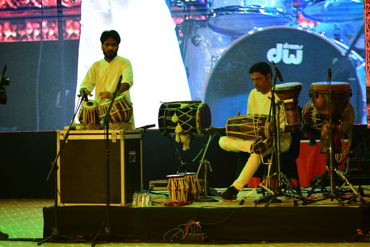 AmdavadAMC's tweet photo. #KankariaCarnival2025 #KankariaLake #KankariaCarnival #CityOfCelebration #MakingMemories #AhmedabadEvents https://t.co/hfdLGWoAZl