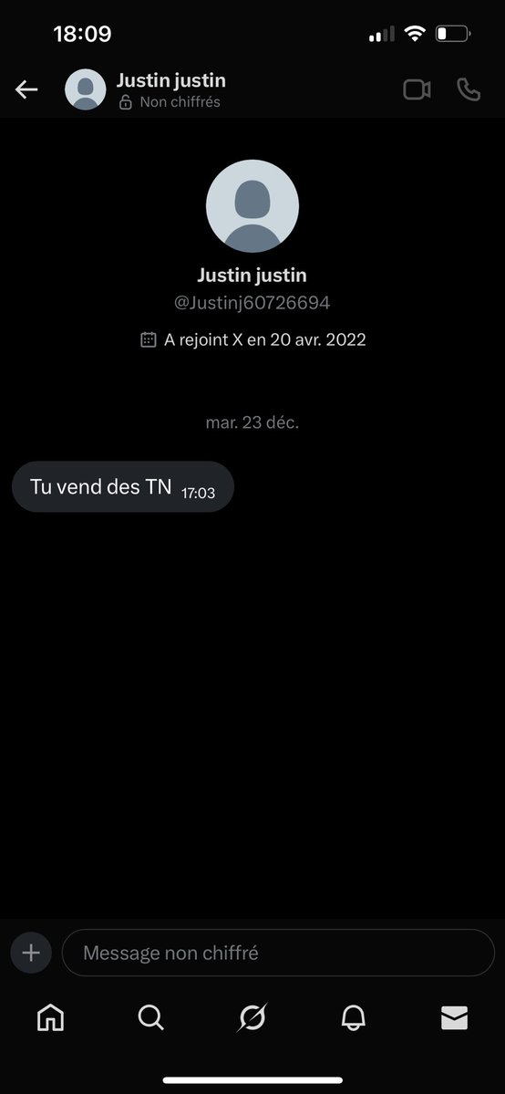 alcantaravv's tweet image. Pendant que mes demandes de messages c ça