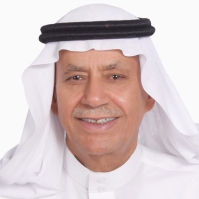 عبدالله السعدون:

لو سألتني عن أفضل قرار اتخذته في حياتي لقلت لك دون تردد: هو الزواج من المرأة المناسبة في وقت مبكر من حياتي. اليوم الزوجة والأولاد والأحفاد هم أهم مصادر السعادة والقوة في الحياة. التردد والتأجيل يضيع أجمل الفرص.
