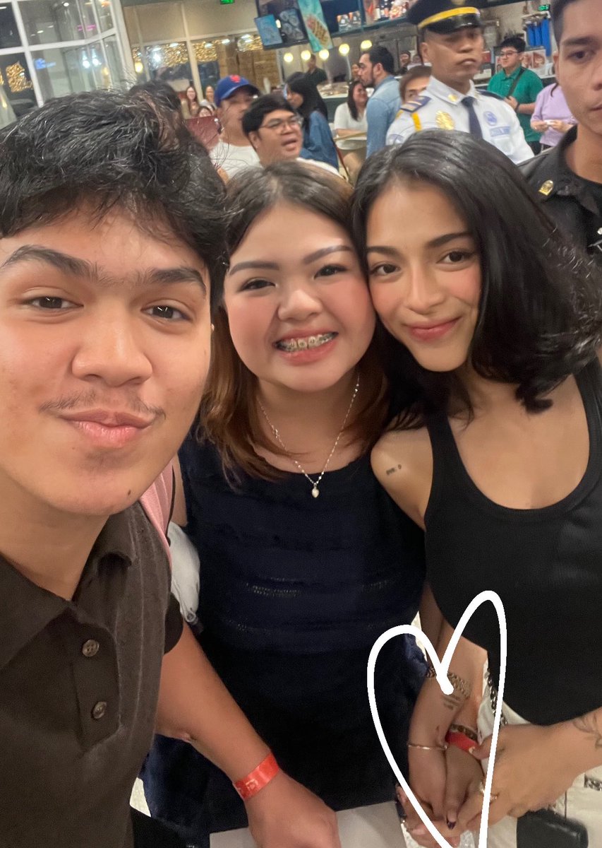 shane_pjm's tweet image. ily @mikslmnc 😣😣