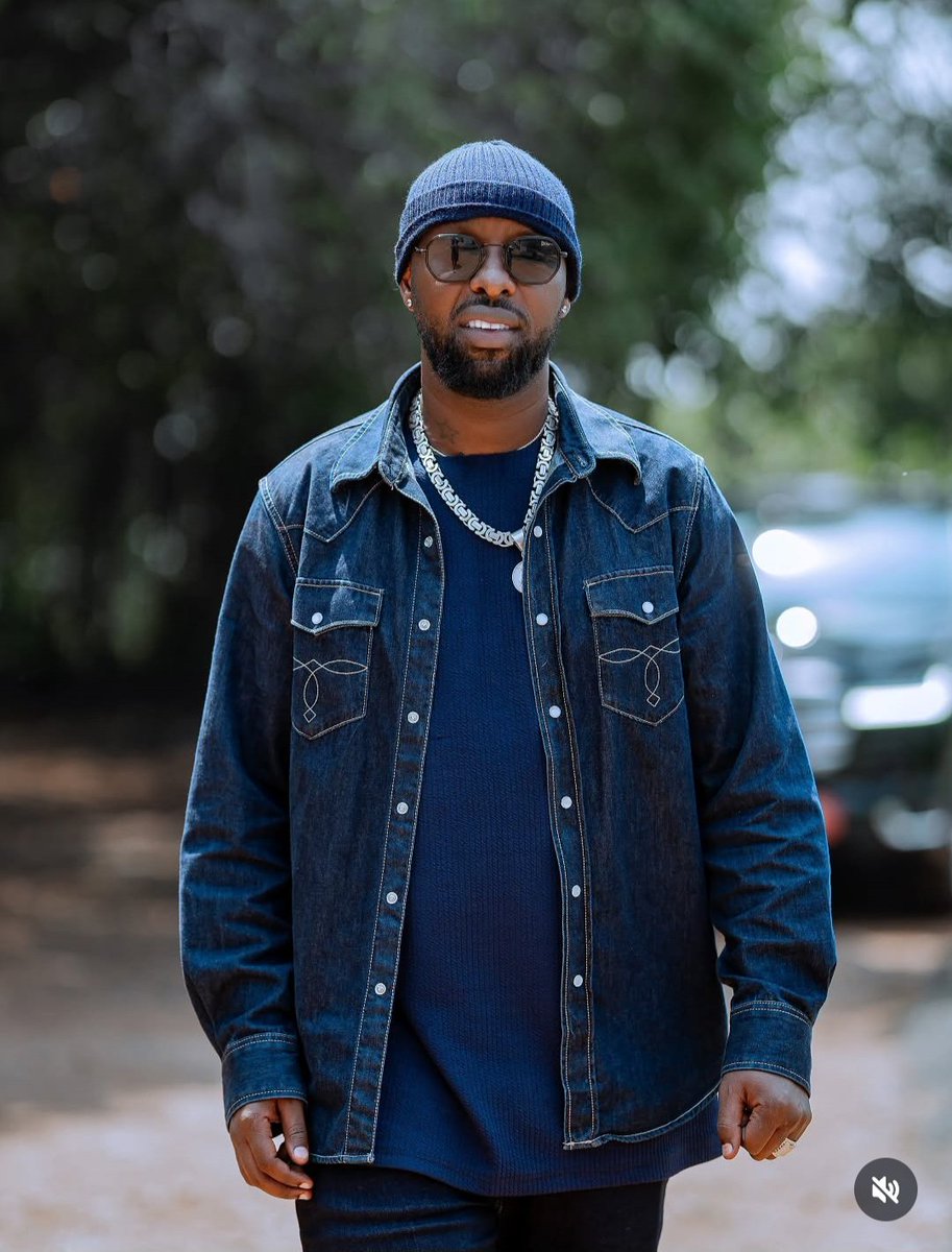 frankbalkazerg1's tweet image. My Fantasitic Four Ugandan Artists This Year (2025)

1. Joshua Baraka
This yr, Joshua has successfully exported Ugandan music to global live stages, including performances at the Earth Theatre (London) and a European tour spanning Helsinki, Copenhagen, Berlin and  Manchester

Guy…