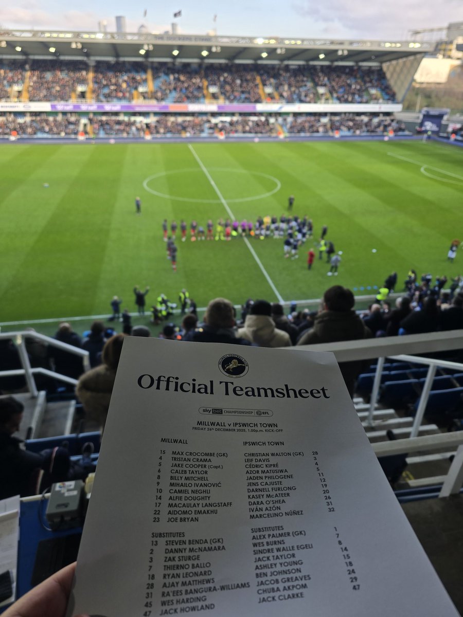 EnginErdem07's tweet image. 25 yıl önce kurulan çocukluk hayallerinin gerçeğe dönüşmesi...

Millwall vs. Ipswich Town English League Championship ⚽️