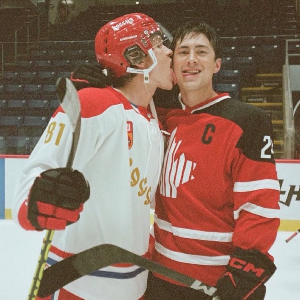 4hollanov's tweet image. behind the scenes hollanov i owe you my life