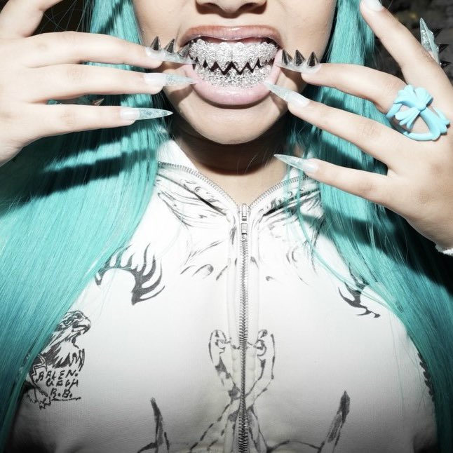 GalactaMag's tweet image. North West diamond grill by Johny Dang (2025)