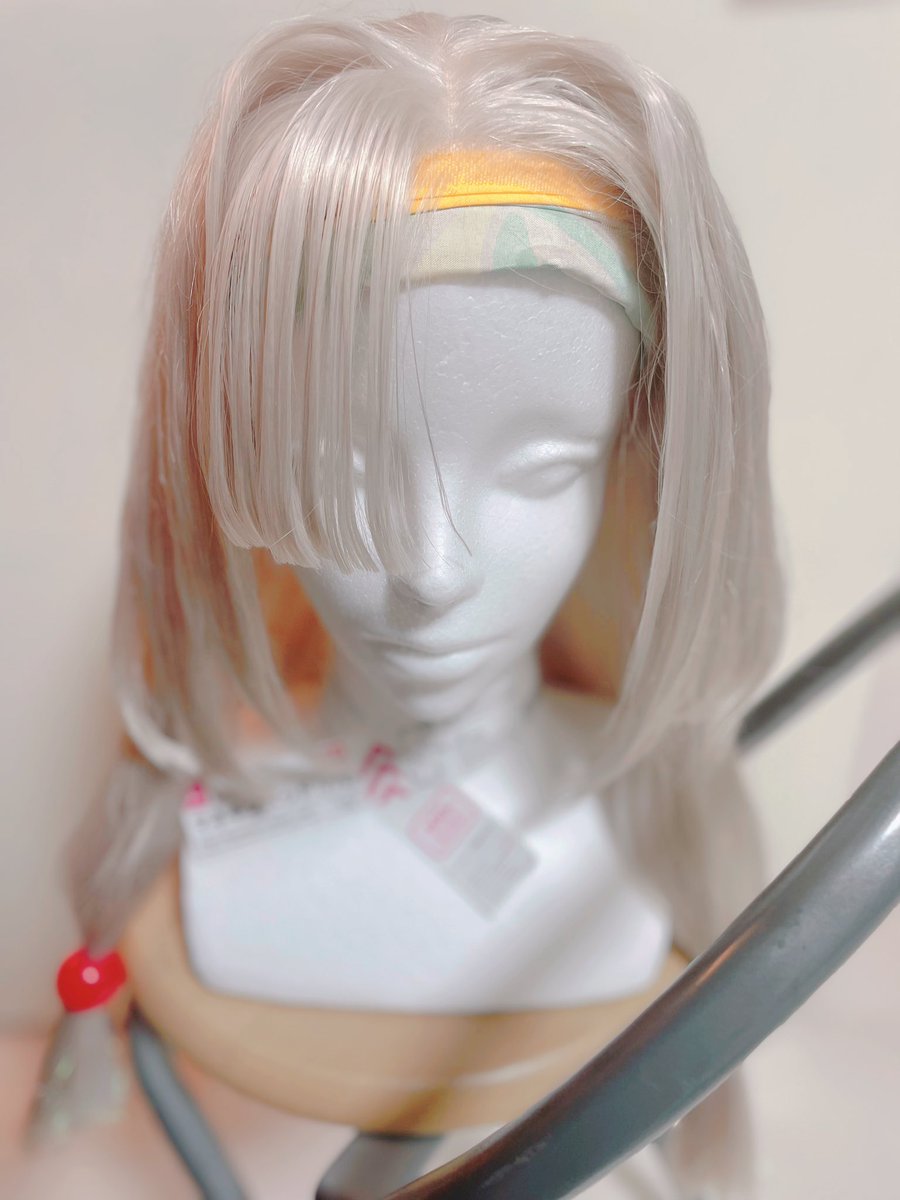 蛇ちゃんウィッグ、シルエットいい感じ✨キラキラティンセルつけたけどあんまり見えなかった…。 