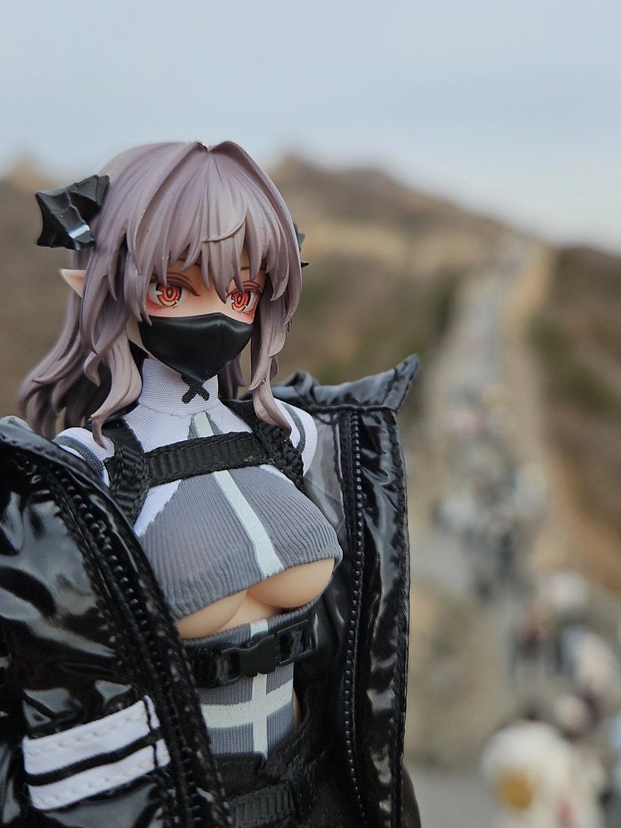 NoGoodFigures's tweet photo. Kinda random but here's Hasuki Friede at the Great Wall 😂

Happy holidays! 🫰✨️

#hasuki #actionfigure #pocketart https://t.co/UczgIRMPdY