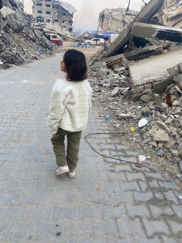 Mahayasir248909's tweet image. I need your help more than ever. Every dollar makes a difference for us.  
This campaign is my only lifeline — please don’t ignore me.
chuffed.org/project/147341