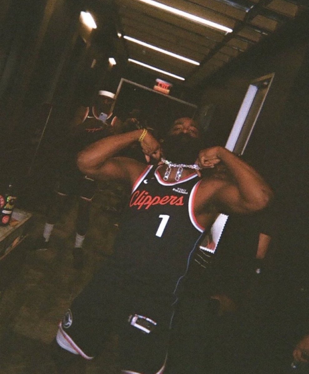 clipfullyloaded's tweet image. He was first