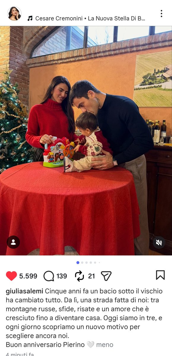 Basini__laura's tweet photo. STO PIANGENDO:

-PER LE FOTO
-PER LA DESCRIZIONE 
-PER LA CANZONE

I PRELEMI SARANNO SEMPRE LA COPPIA PER ECCELLENZA 🫶🏼 https://t.co/Frt4VzJclk