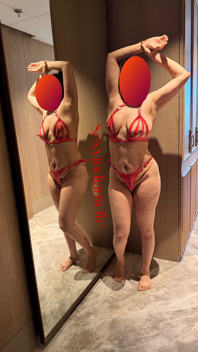 I m my own super model ! 
Cleanest under-arms around