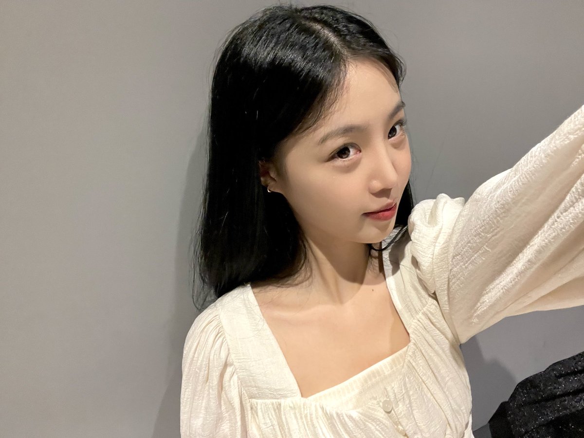 𝐛ea͟uti𝖋u𝐥, 𝔖𝐭ō𝕣m ☆ tweet media