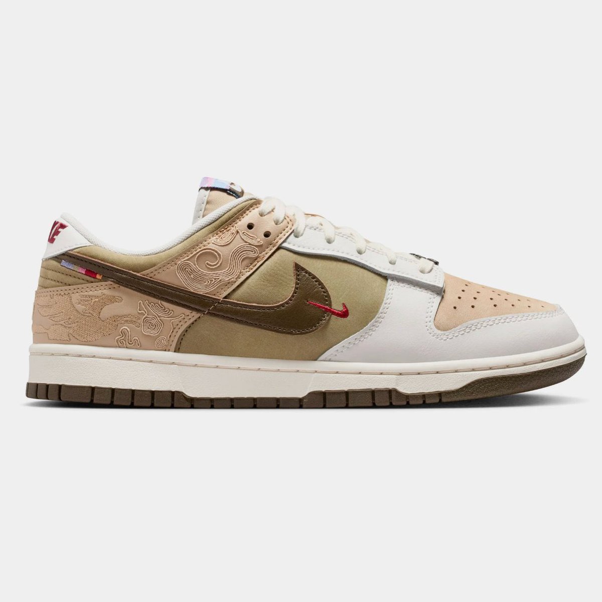 snkr_twitr's tweet photo. AD: Nike Dunk Low 'Year of the Horse'

Shoe Palace https://t.co/t1it95wphr
Shiekh https://t.co/Vt7YgpXe8j https://t.co/vGwwBXVT0D