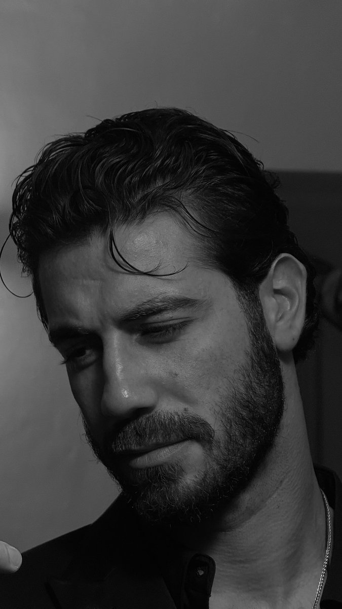 omer_elomari's tweet image. "So many messages, so much love
Thank you all for the birthday wishes and compliments. I appreciate every single one of you."❤️

"Tantissimi messaggi, tanto amore
Grazie a tutti per gli auguri e i complimenti. Apprezzo ognuno di voi."❤️