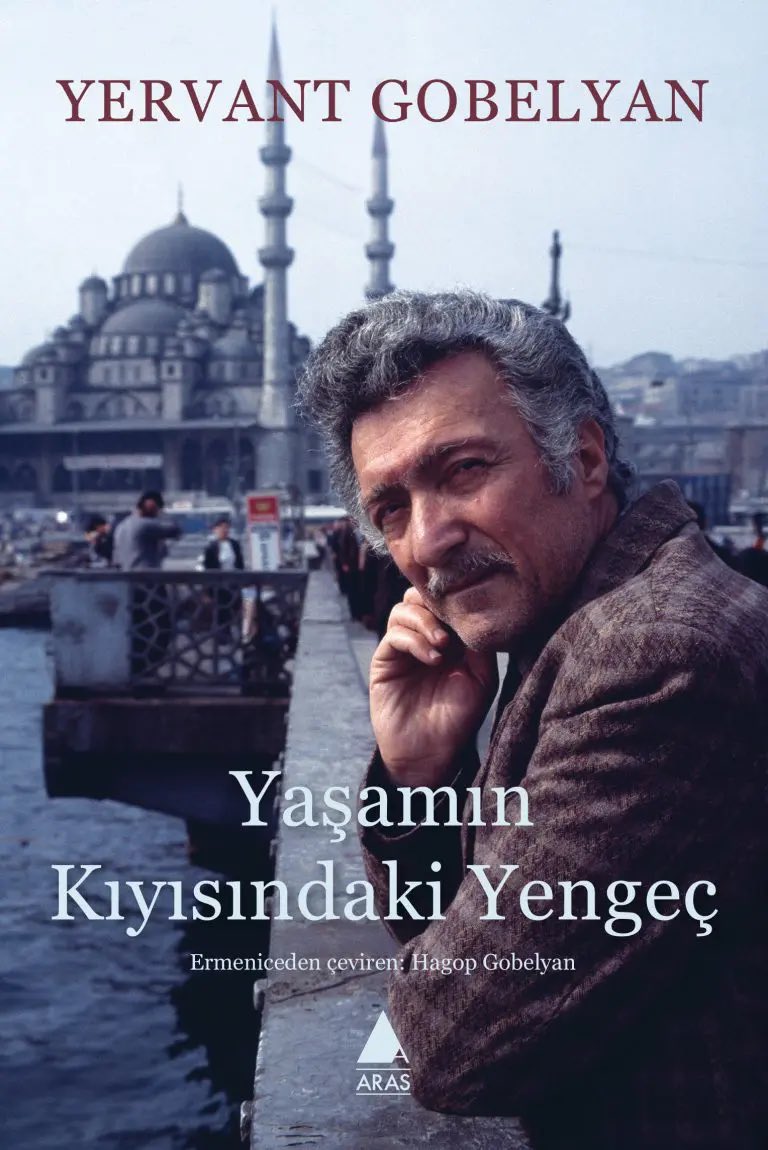 bookinton's tweet photo. GÜNÜN KİTABI
Hervant Gobelyan’ın öykülerini bir araya getiren Yaşamın Kıyısındaki Yengeç, @arasyayincilik etiketiyle okurla buluşuyor. Yazarın ölümünün 15. yılı anısına hazırlanan kitap, @HGobelyan tarafından Türkçeye çevrildi. #yenikitap @yturkerkaya 
https://t.co/99CdQ9fHwQ https://t.co/TvqIA9toGW