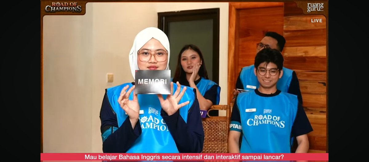 Cacaamyra's tweet photo. MomenKetika si grandmaster of memory menantang.. bikin buyut pusing sampe doa doa terus doi π
#maxwellers #timsekop #yesanity #rochenroll #RuangguruROC #RoadofChampions #ROCMalang #ROCBatu #ROCSurabaya https://t.co/BR8dMhwVqn