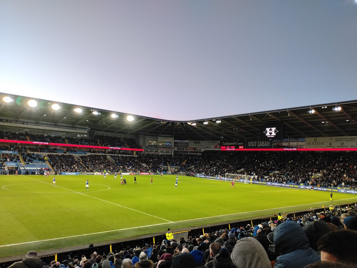 Cardiff City 1 Exeter City 0
Att : 22,291

Not a vintage Bluebirds performance but they upped their game after the break and got the three points their dominance deserved. Exeter were well organised and played neat football but offered little in the final third.