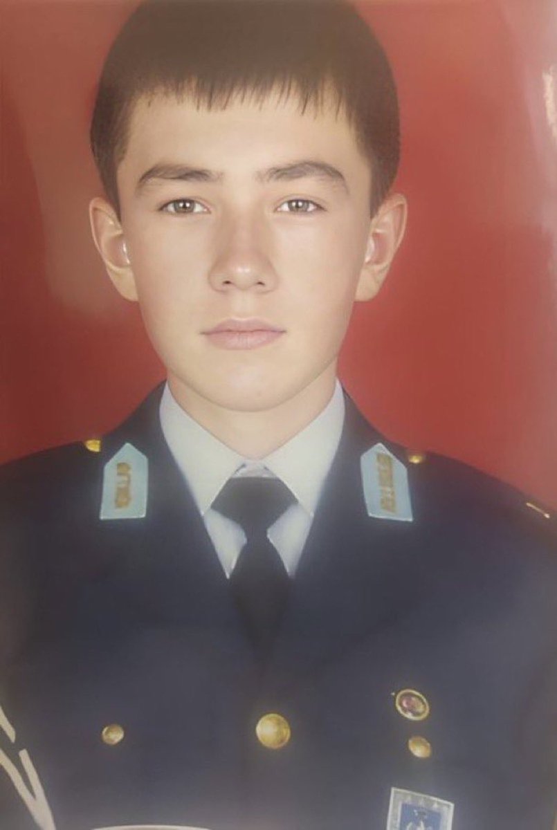 Harbiyeli Osman Uyal’ın acılı annesi:

“Devlete emanet ettiğimde henüz bir çocuktu. Şimdi hapiste.”

OnlarSadece Öğrenci