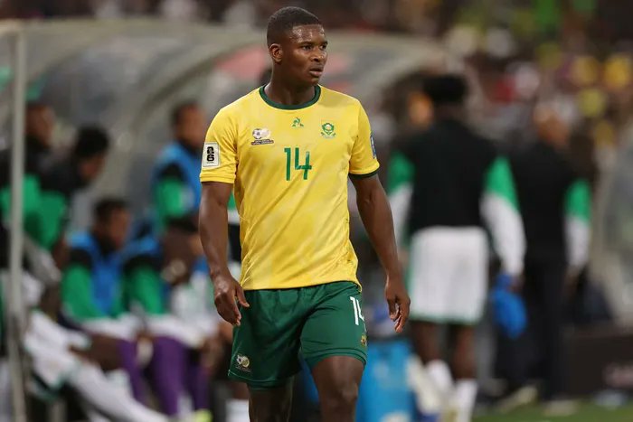 dumsvni's tweet photo. @premierleague He won't forget this young Man... Mbokazi https://t.co/VX0SGQ5wmT