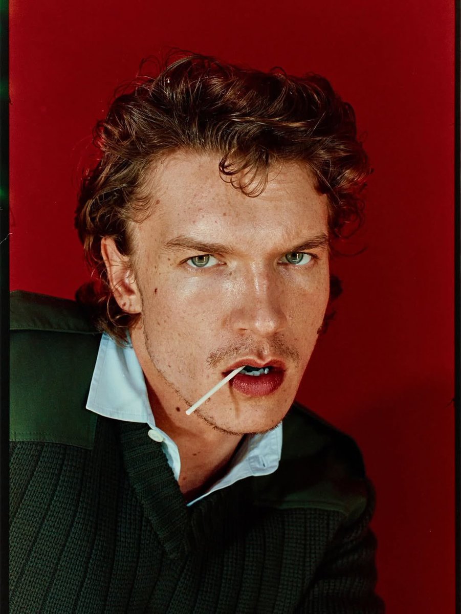 rozanovpet's tweet image. really no words