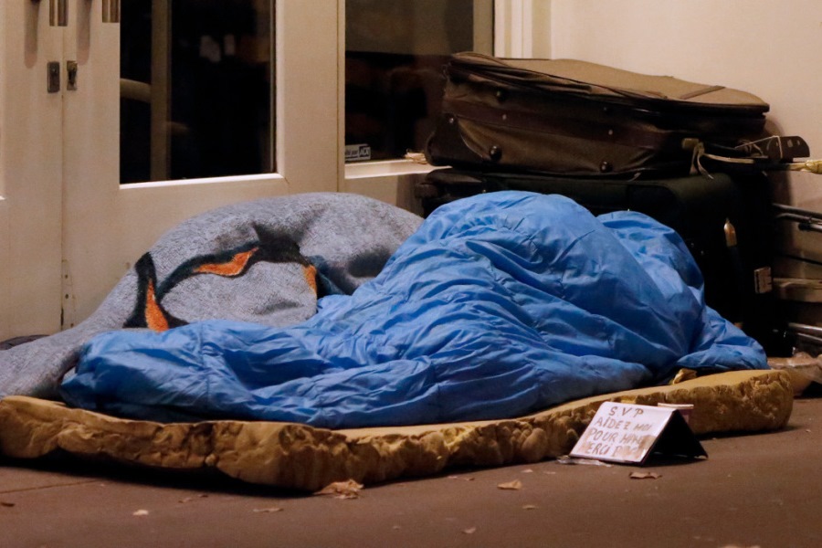 Lambdactu's tweet image. 🇫🇷- Au moins 912 personnes sans domicile fixe sont mortes dans la rue en France en 2024.