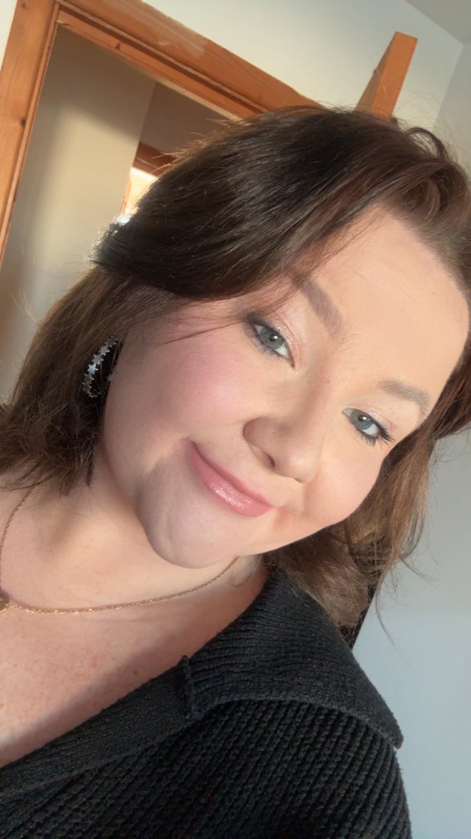 edyer__'s tweet image. My ex of 4 years DID like this Instagram story soooo same again for 2026 babes ?