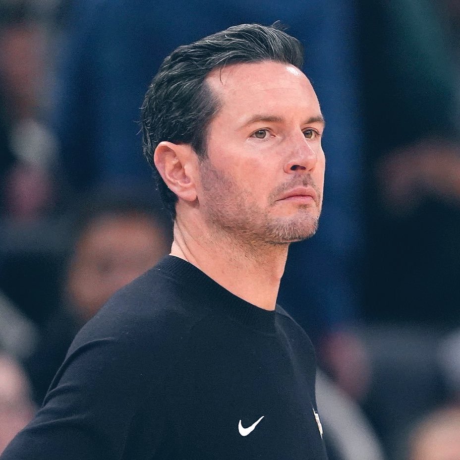 LakeShowYo tweet media