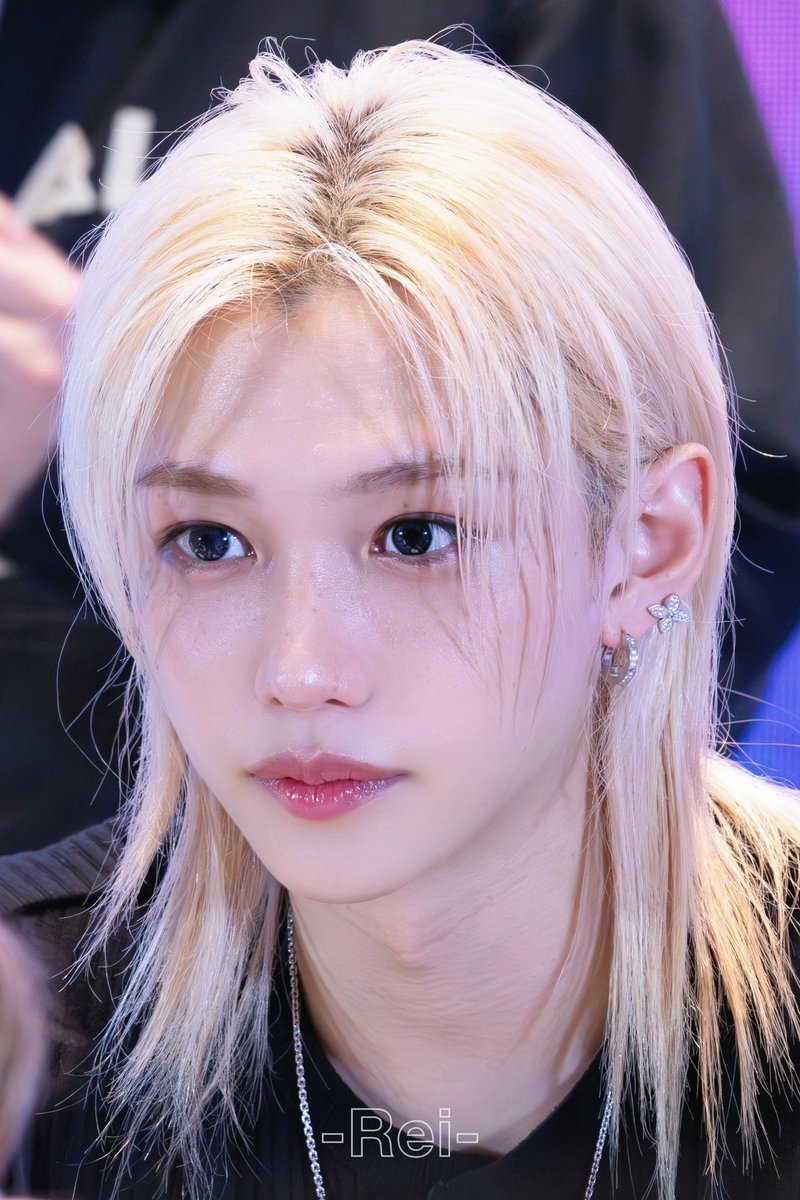 BinkieForFelix's tweet image. 