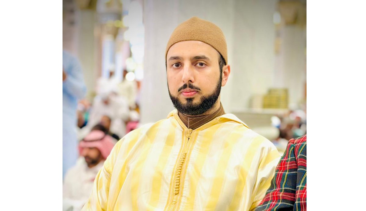 Madinah al-Munawwarah: Shaykh Hammad Mustafa al-Madani al-Qadri offers Jummah prayer at al-Masjid an-Nabawi along with His Eminence Shaykh-ul-Islam Dr. Muhammad Tahir-ul-Qadri, Prof Dr. Hassan Mohiuddin Qadri, and Shaykh Ahmad Mustafa al-Arabi al-Qadri.

#Islam #ProphetMuhammad
