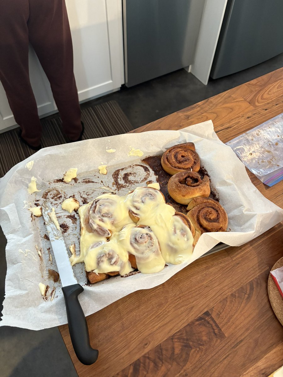 Gary Dumpling King Wilson Weasley Winslow tweet media