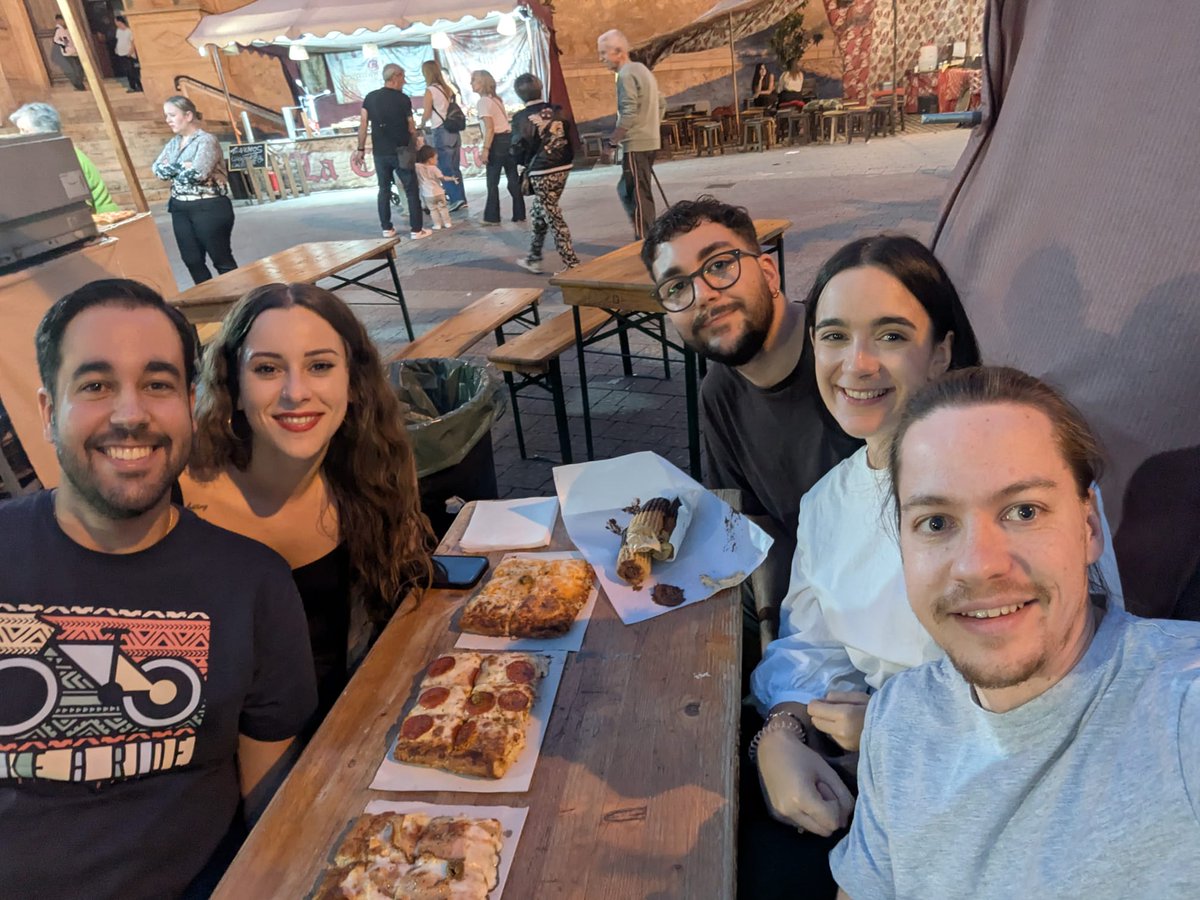 Carlos Pérez Martín tweet media