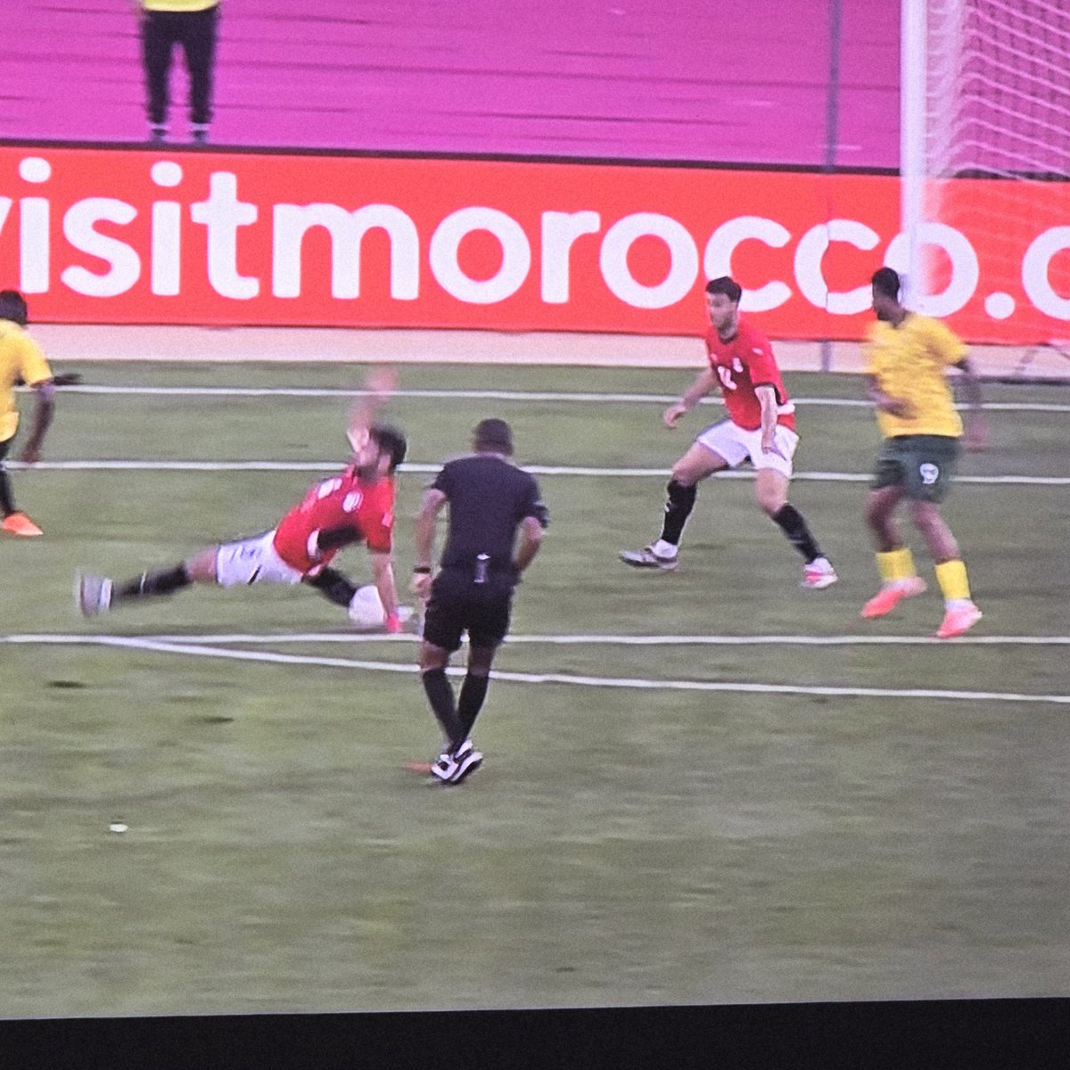 It's clear to see what happened here 
#EGYRSA #AFCON2025
