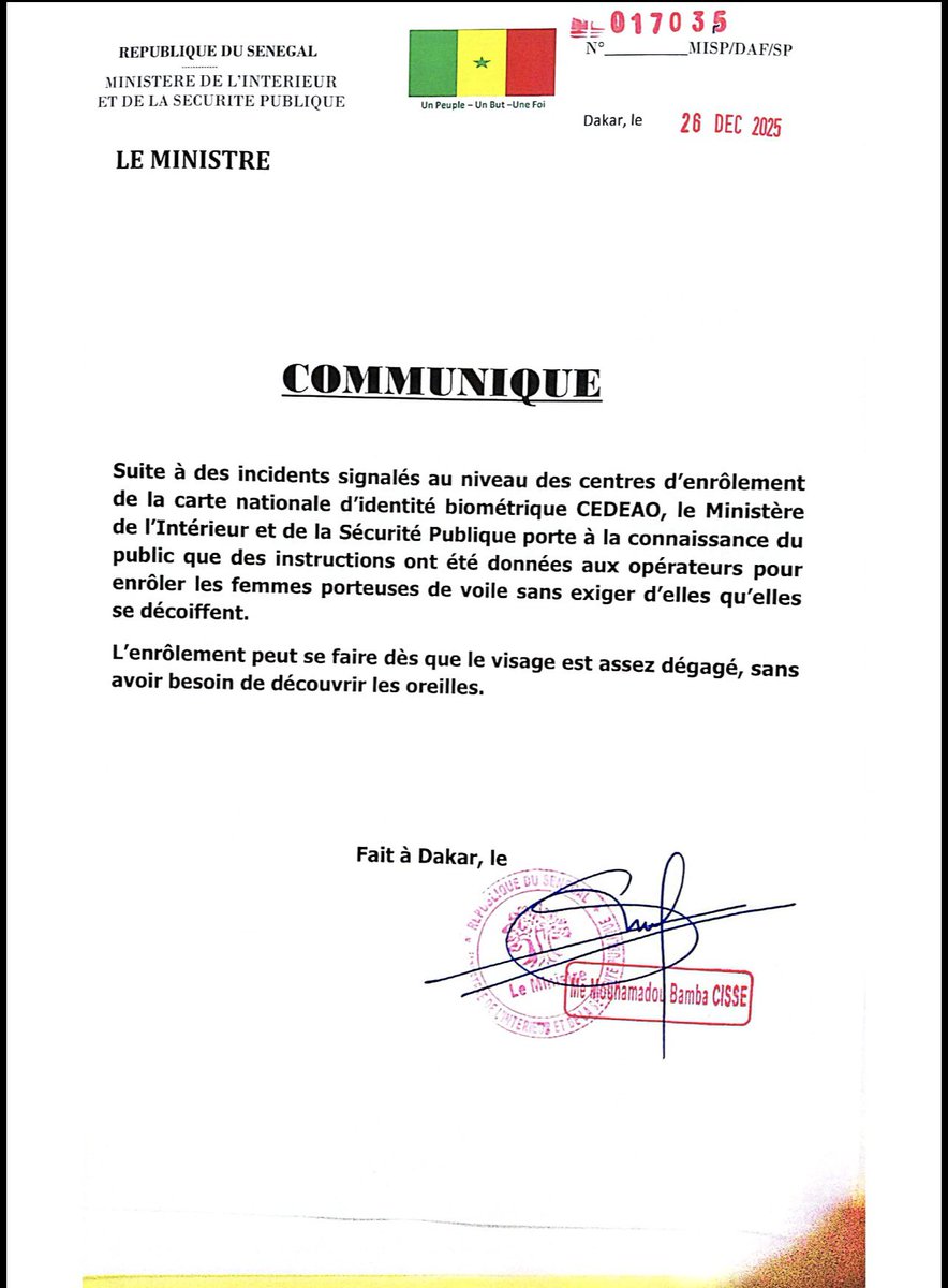 Communiqué du Ministre de l’Intérieur et de la Sécurité Publique sur l’enrôlement des femmes porteuses de voile.