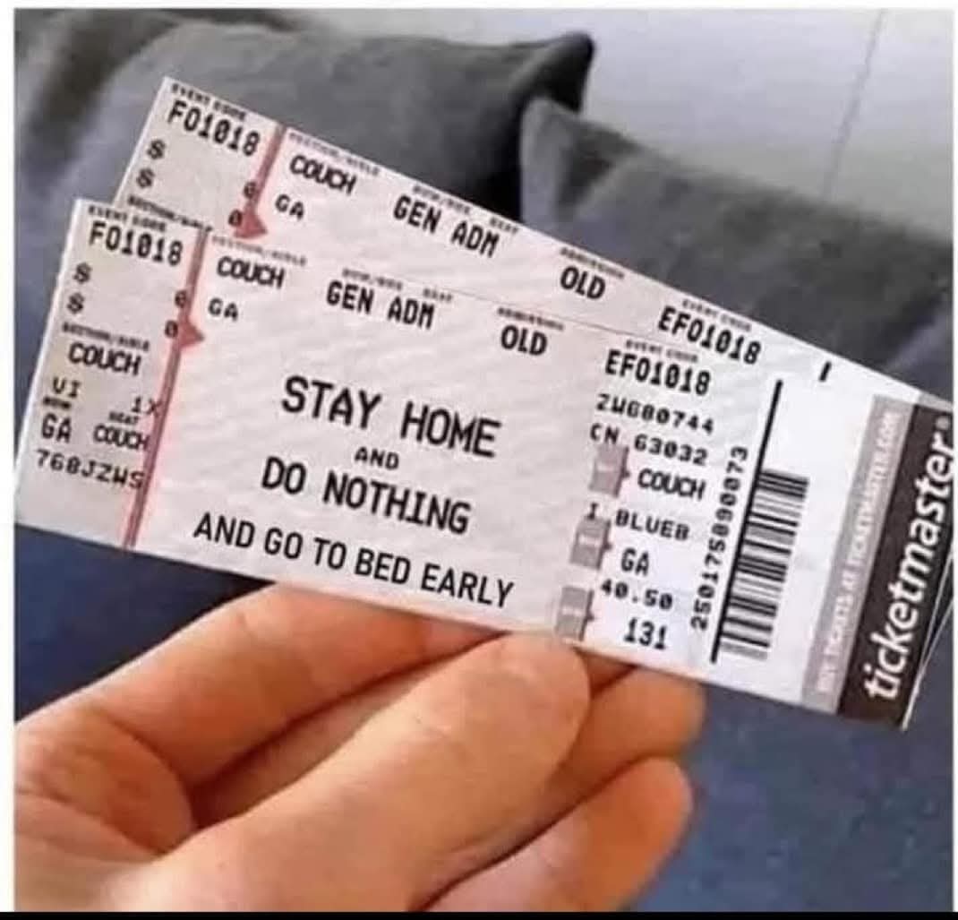 lippyent's tweet image. Got my tickets for New Years Eve. It’s going to be a wild night!  🍾 🎉 🥳