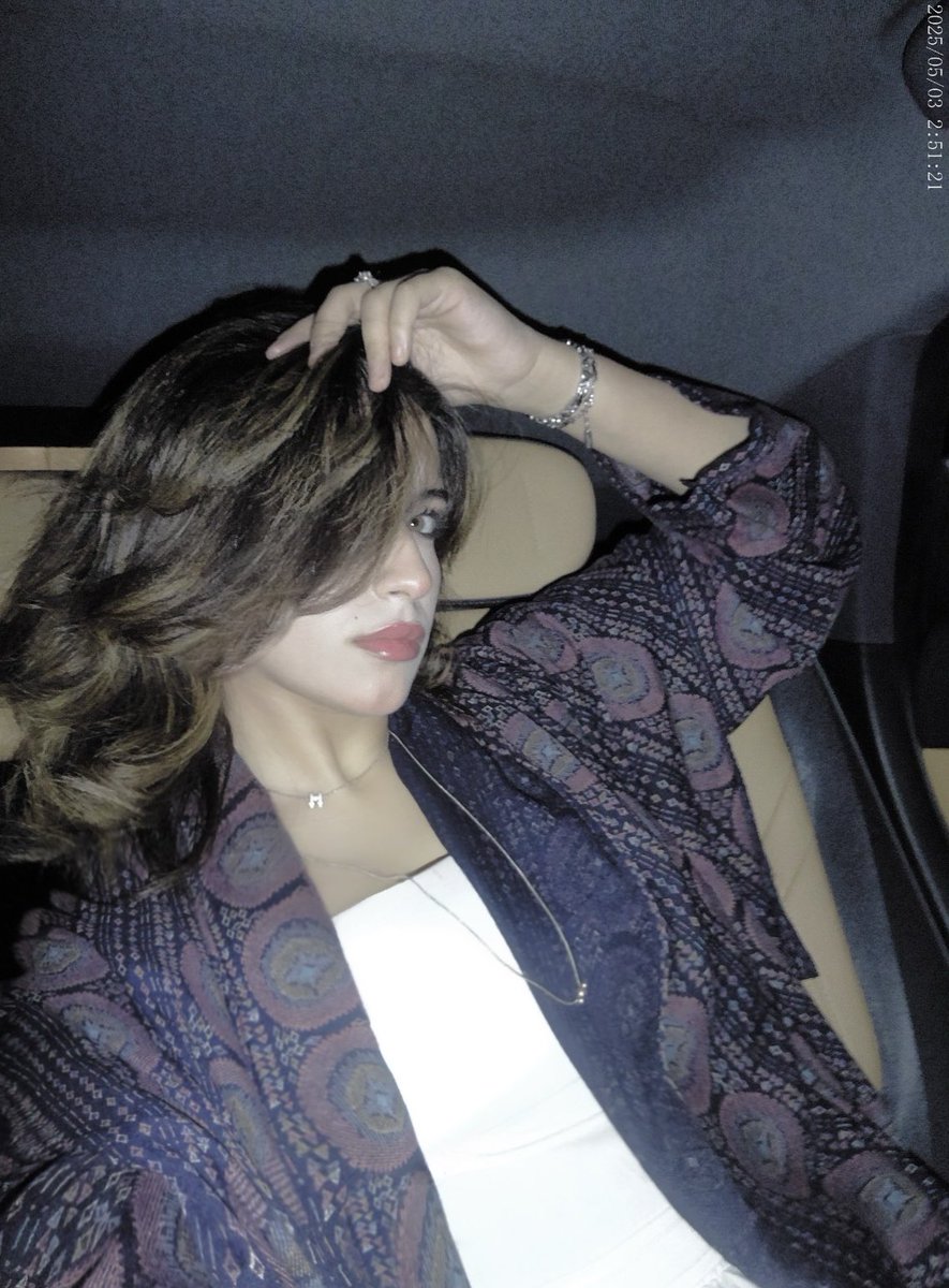 Quitlli's tweet image. 