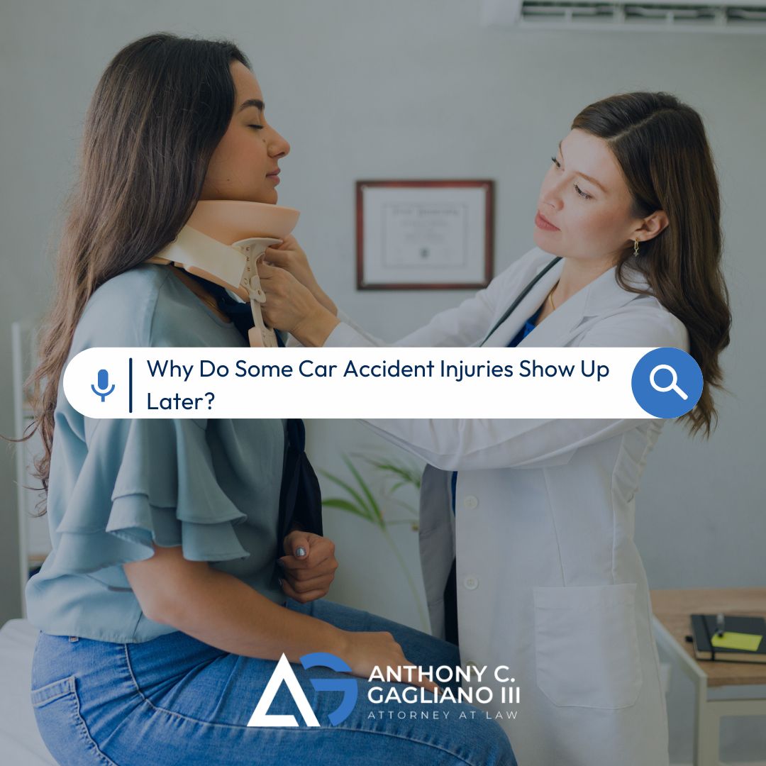 After a crash, adrenaline can mask injuries. 🚗💥

Headaches, stiffness, or dizziness may appear later, signaling concussions or internal damage. Early medical checks protect your health and rights.

Learn more on our blog 👉 bit.ly/3YdMeNC #caraccidentlawyer