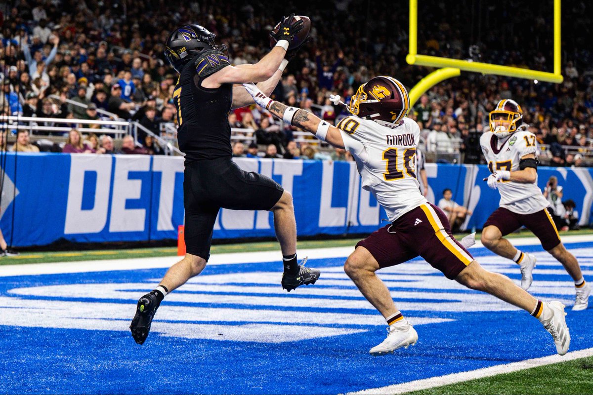 GameAbove Sports Bowl tweet media