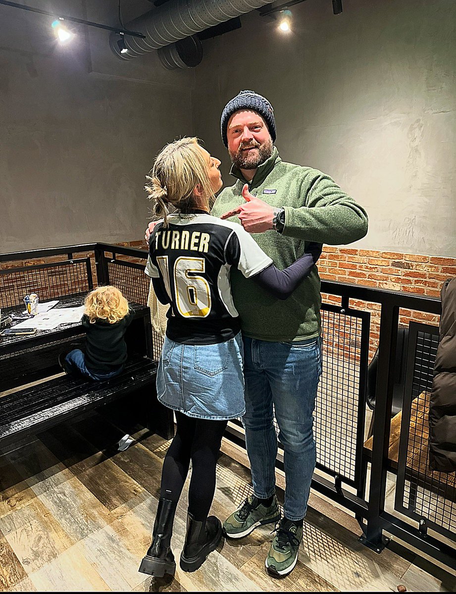 Boxing Day on the Stanley! 🥊 

Privileged to have played for both <a href="/ASFCofficial/">Accrington Stanley</a> and <a href="/BarrowAFC/">Barrow AFC</a> in the EFL.

Jagger throughly enjoyed his first match day experience🤩

Feeling very rich in life right now and excited for a very fruitful 2026 😍❤️⚽️

#OnStanleyOn #TheTurners #MrsT