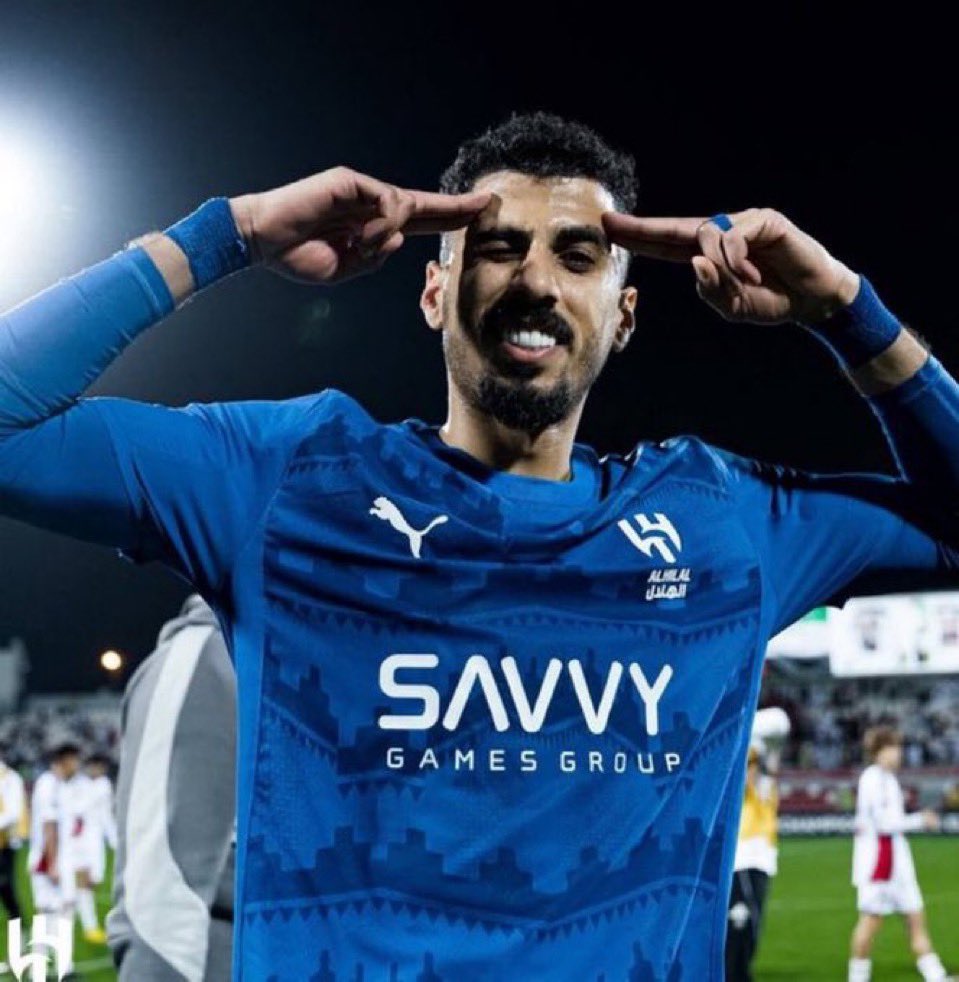 دخل قدام الاهلي ونكب الفريق 
دخل قدام الخليج ونكب الفريق
والقادم ادهى وأمرررررررر
يازين نكباته النصر ابخص👍🤣💪
#الهلال_الخليج