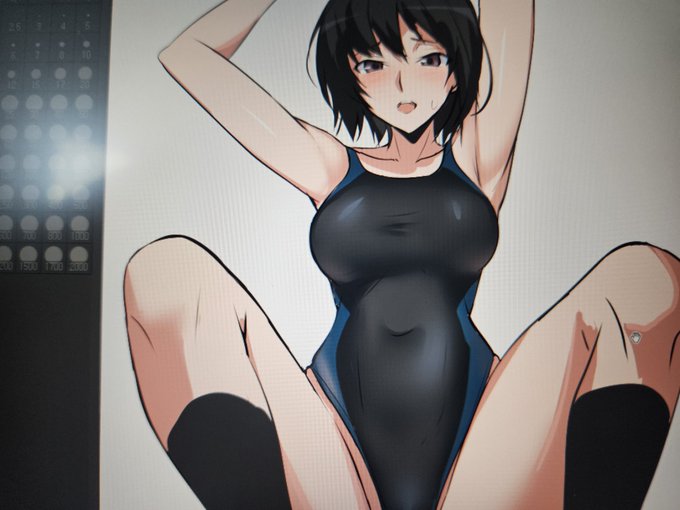 無理なく描きたいけど絵の練習をしないと不安で··· この時間まで絵を描いていました··· 出勤しても練習はするけど寒くて集中できない··· 