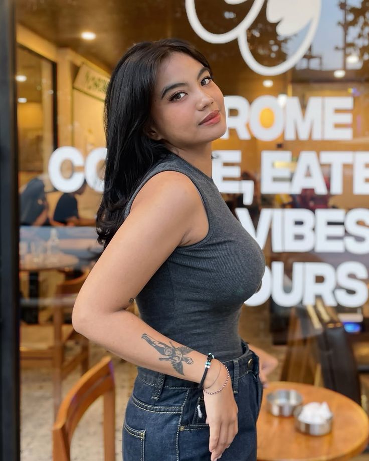 MeiCryptoSG's tweet image. Do you love me