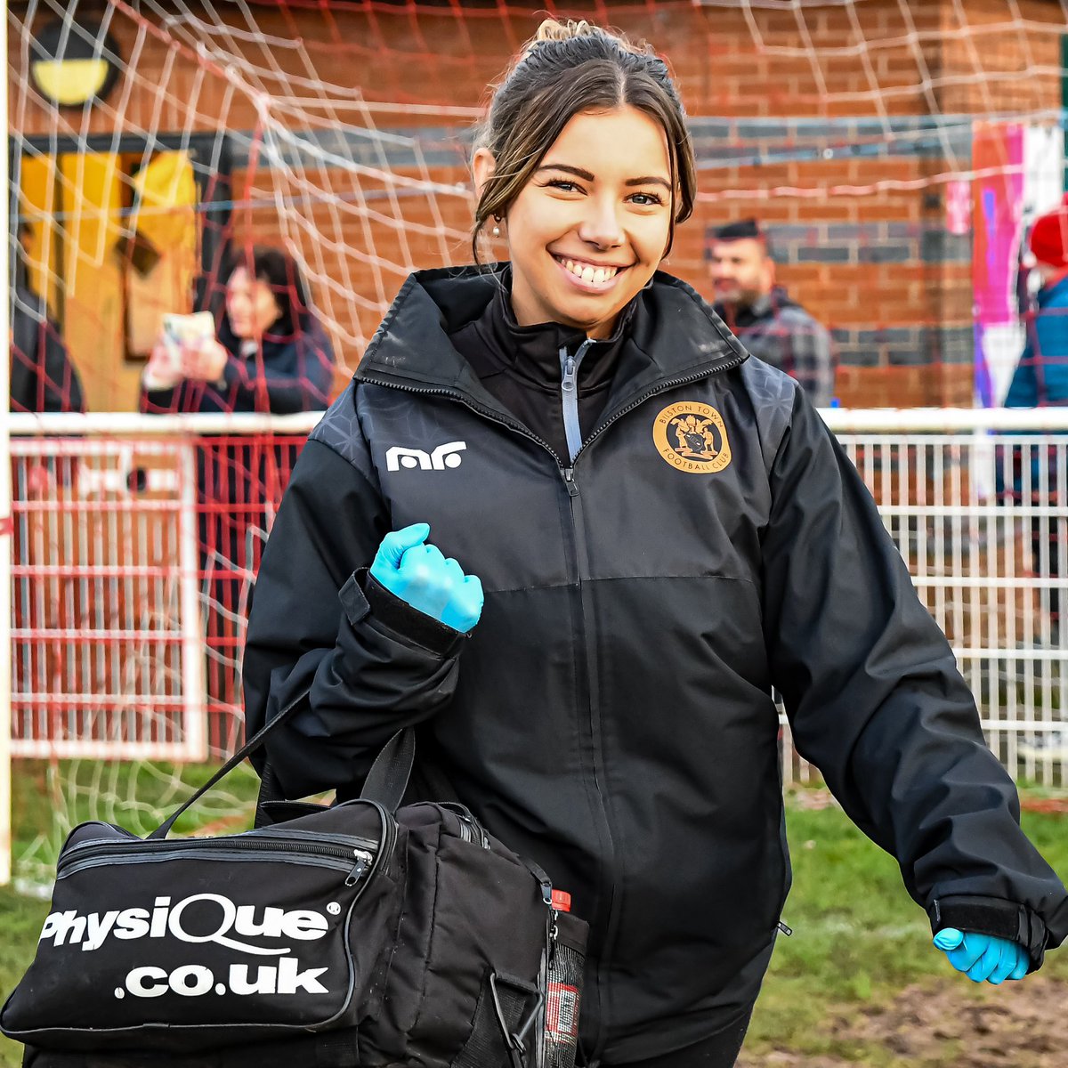 Another Christmas Fixture Over and Done With 🧡⚽️ 
Onto the New Year x