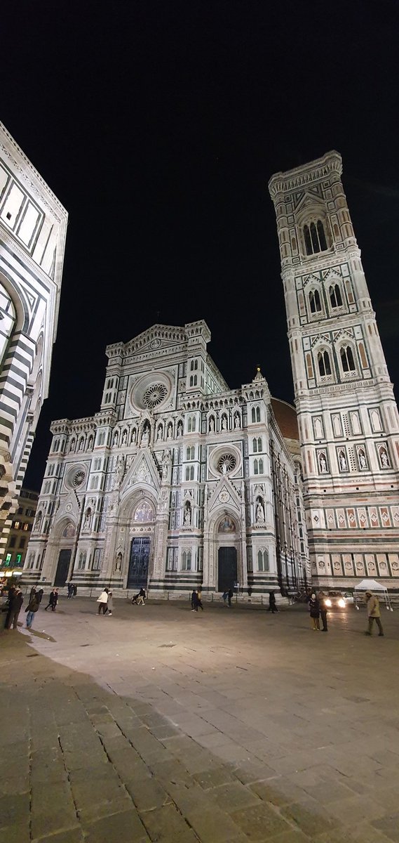 Chef_VP's tweet image. Os deseo buenas noches desde aquí.