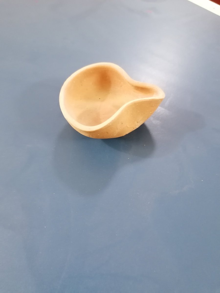 المُوجر هو اناء صغير يستعمل لإطعام الطفل الرضيع بالحليب وهو الأساس قبل ظهور الرضاعات الحديثة وقبل ظهور مساحيق الحليب المجفف.
كان الاعتماد على حليب البقر وحليب الغنم إلى جانب الرضعة الطبيعية لحليب الأم. بعد غلي حليب البقر أو الغنم وتبريده يسكب من الحليب كمية في الموجر وهو اناء