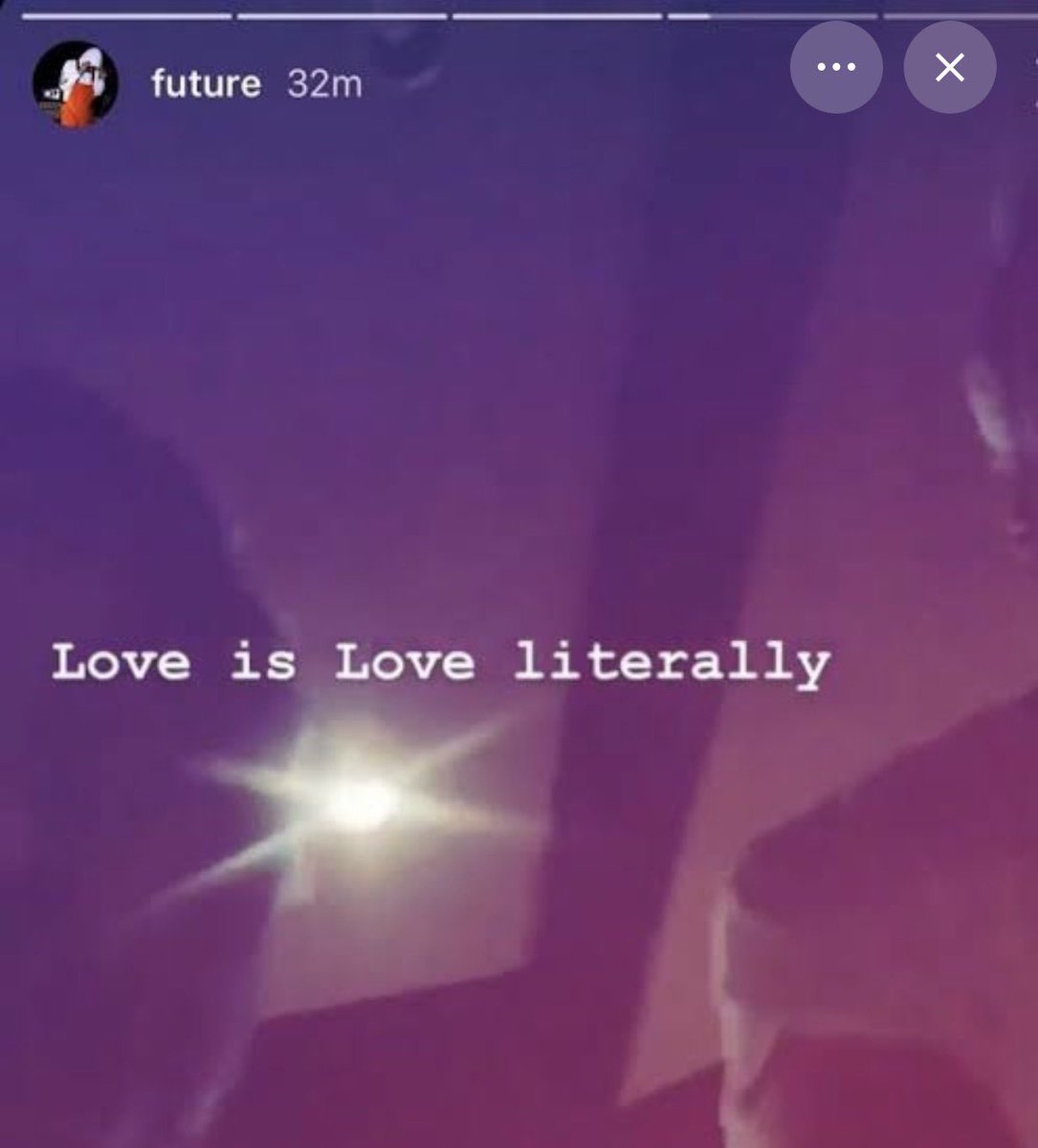 R0SYLNS's tweet image. heated rivalry genuinely making me believe in the possibilities of fulfilling romantic love again