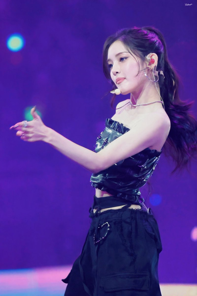 Icebread0412's tweet image. 251225 YUHA

💜

#Hearts2Hearts  #YUHA
#하츠투하츠 #유하